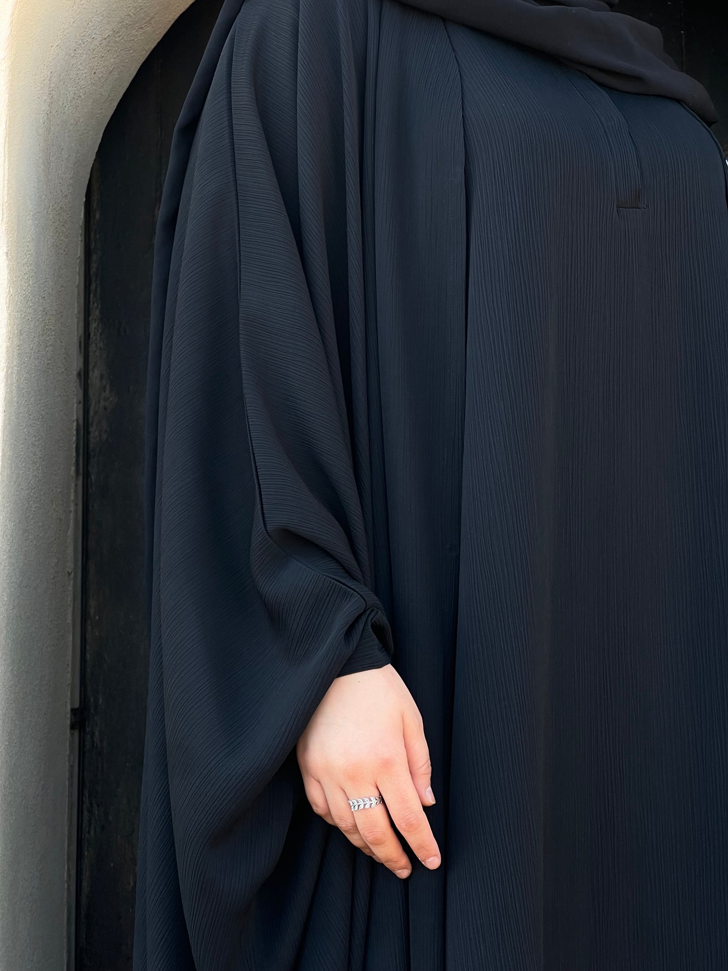 Set FARAH black
