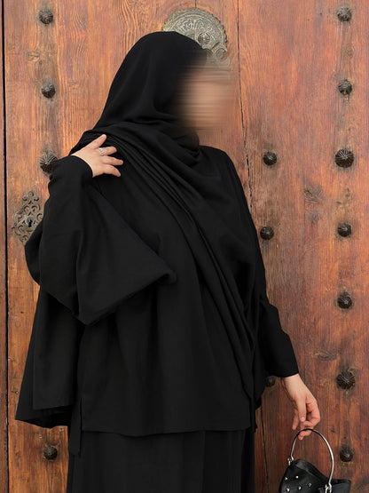 Set NAIA black