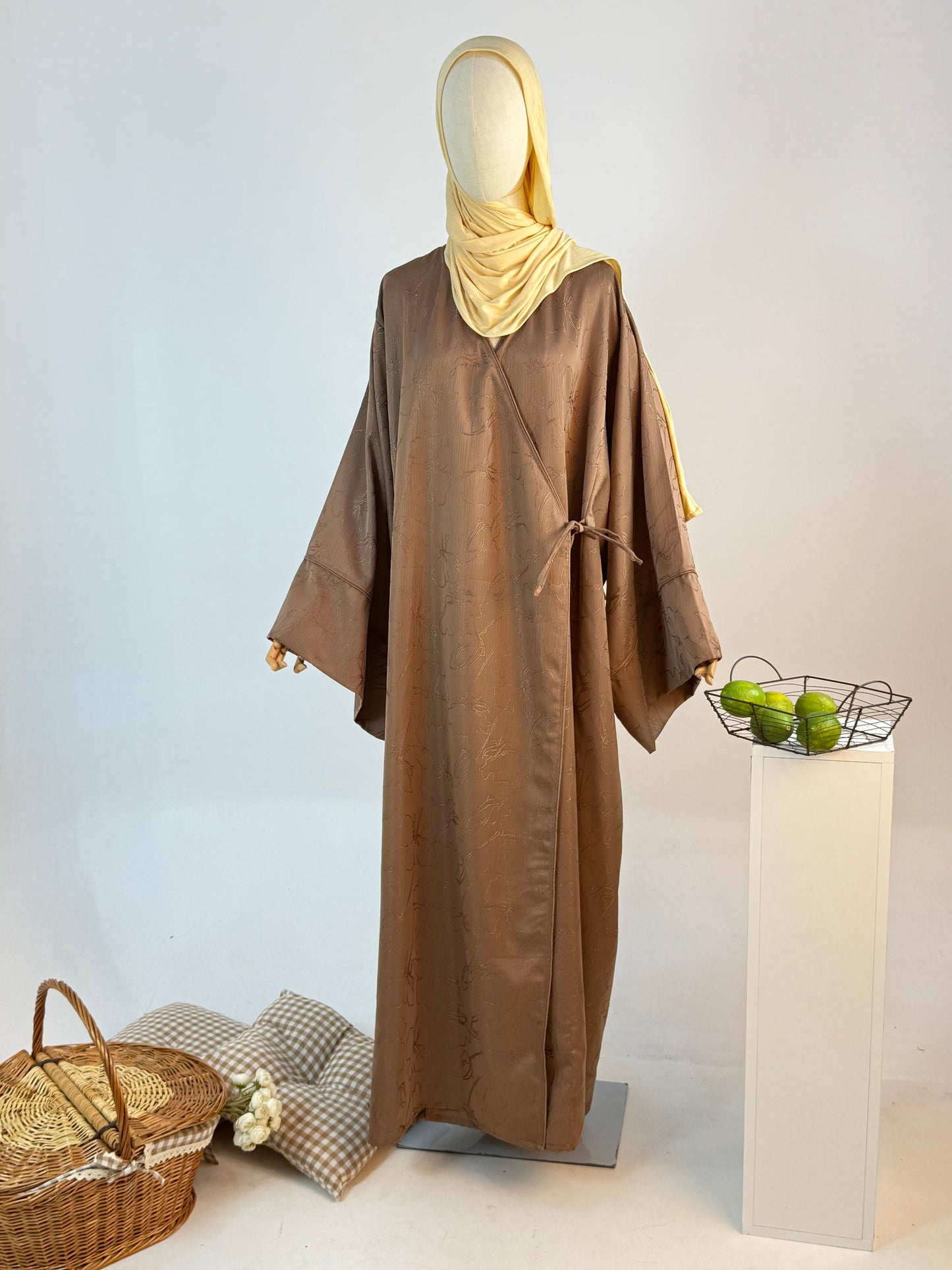 Abaya hinata