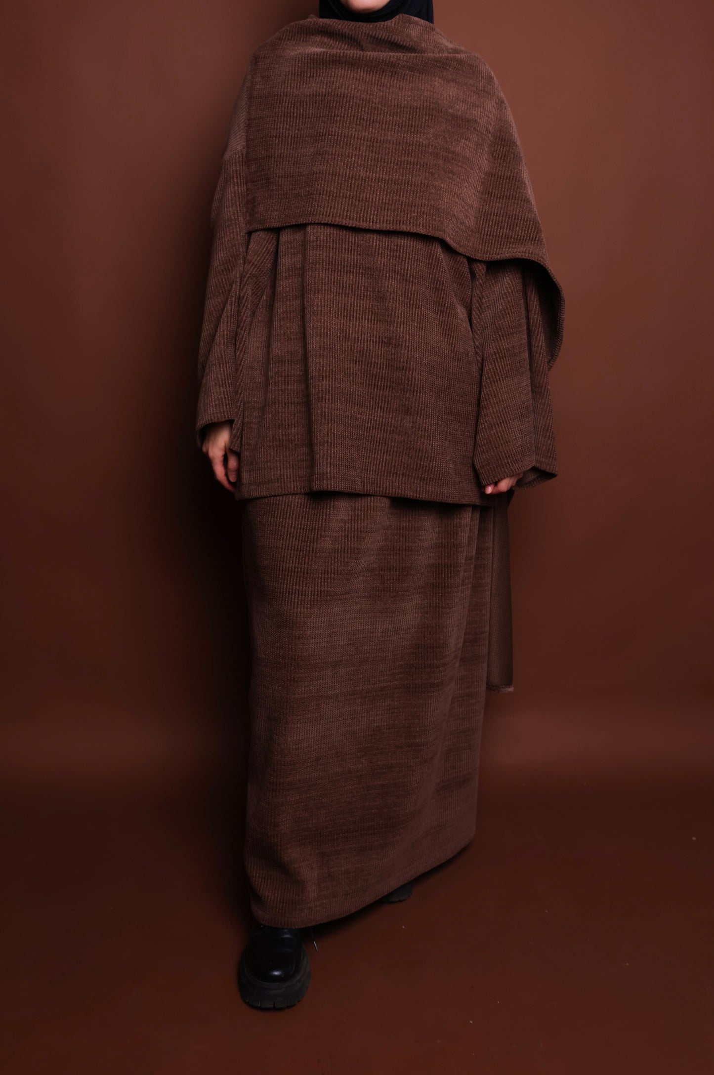 Ensemble en maille avec écharpe